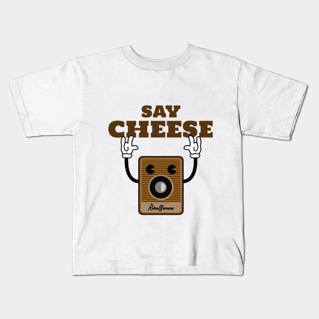 Say Cheese Design Kids T-Shirt by Go-Buzz